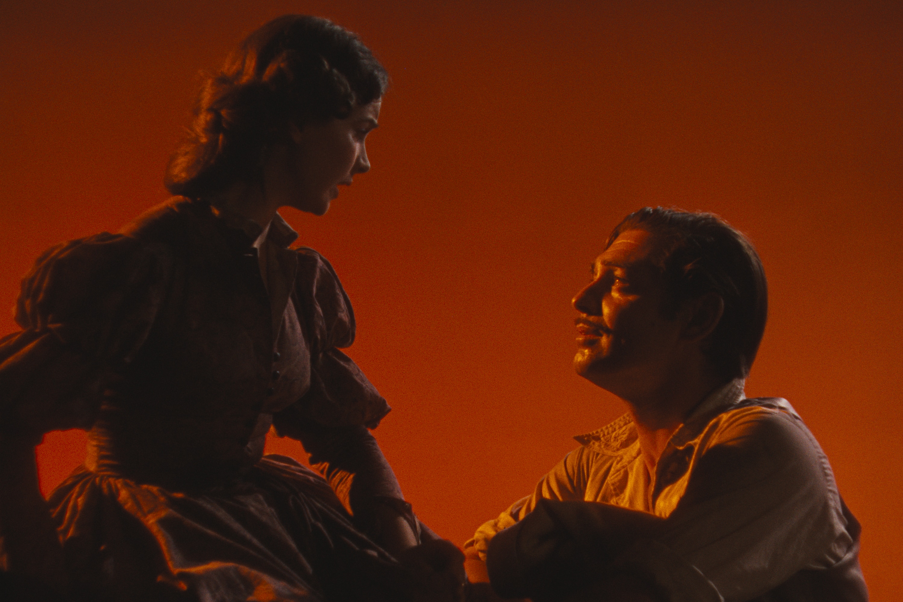 gone with the wind - red - 3000x2000