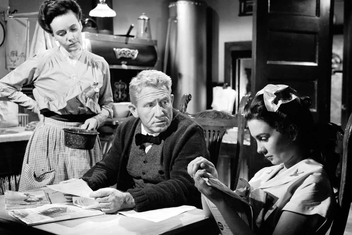 The Actress 1200x800